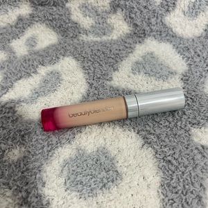 BeautyBlender BOUNCE Airbrush Concealer